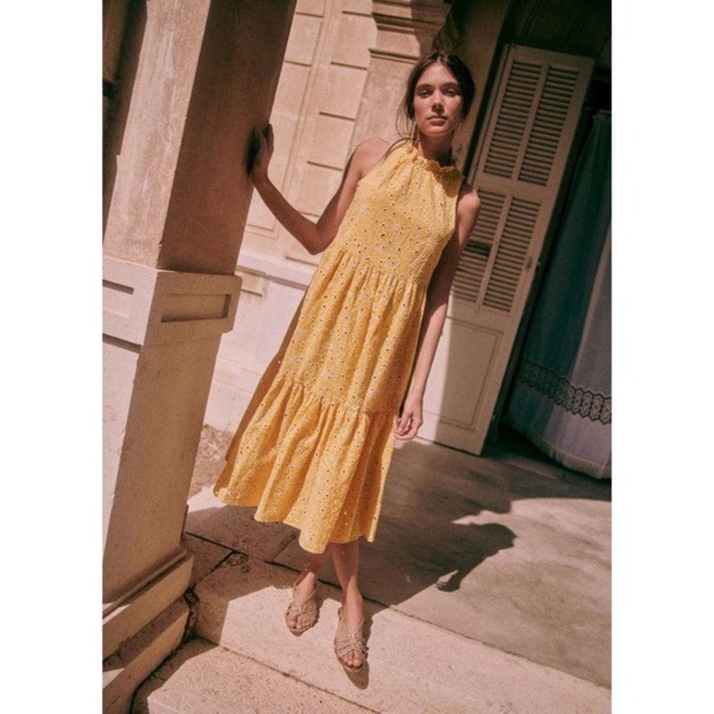 Sézane Zendaya Dress size‎ US 8 Midi Broderie Anglaise Tiered Resort Style $350